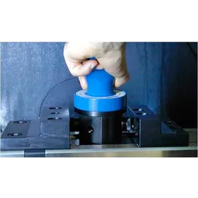 F-senso chuck: dispositivo para medición de fuerza de sujeción y curvas de fuerza centrífuga